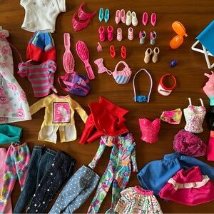 Barbie Colorful Toy Dress-Up Set